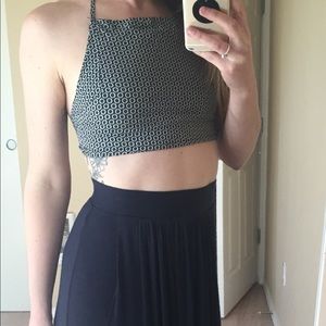 Brandy Melville halter crop
